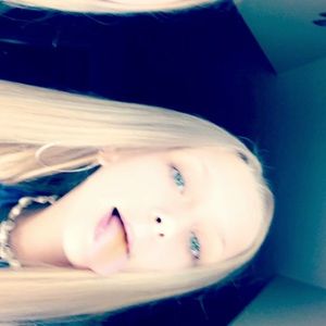 Meet your Posher, Laynee